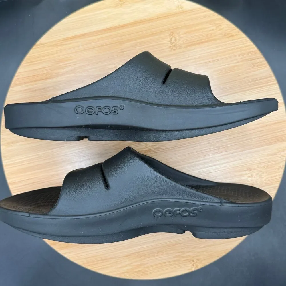 N/A oofos sandals